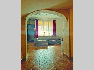 Quadrilocale in Vendita a Peccioli, zona Fabbrica, 89'000€, 75 m²