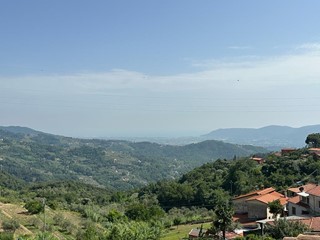 Casa Semi Indipendente in Vendita a Fosdinovo, zona Canepari, 70'000€, 75 m²