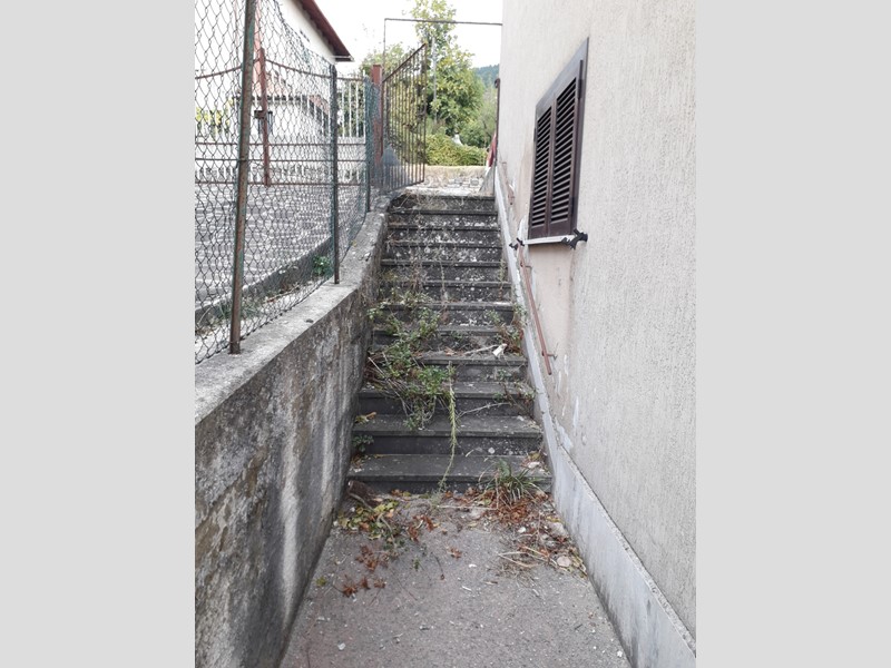 Trilocale in Vendita a Scheggia e Pascelupo, 16'000&euro;, 80 m²