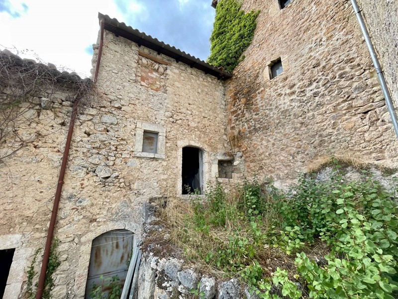 Casa Indipendente in Vendita a Calascio, 78'000€, 60 m²
