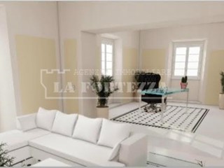 Appartamento in Vendita a Pisa, 610'000€, 231 m²