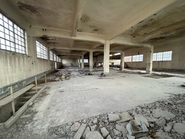 Capannone in Affitto a Guidonia Montecelio, zona Villanova, 2'000€, 1000 m²