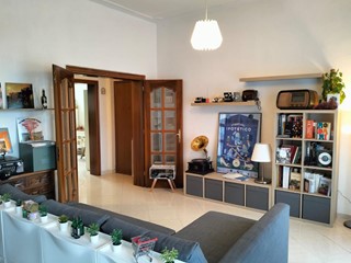 Trilocale in Vendita a Livorno, 140'000&euro;, 80 m²