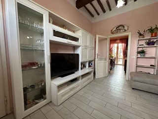 Casa Indipendente in Vendita a Pisa, zona Riglione Oratoio, 250'000€, 100 m²