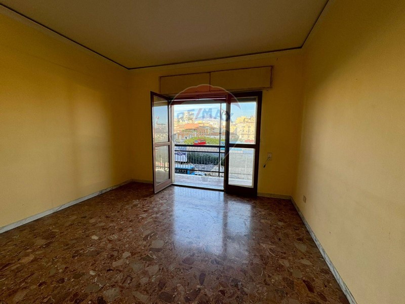 Appartamento in Vendita a Catania, zona Stazione, 168'000€, 112 m²