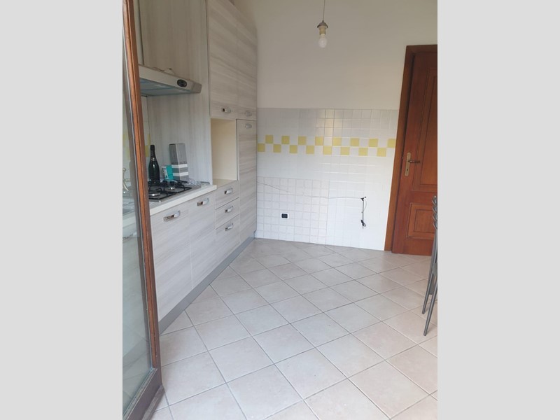 Quadrilocale in Vendita a Massa, 210'000€, 100 m², arredato