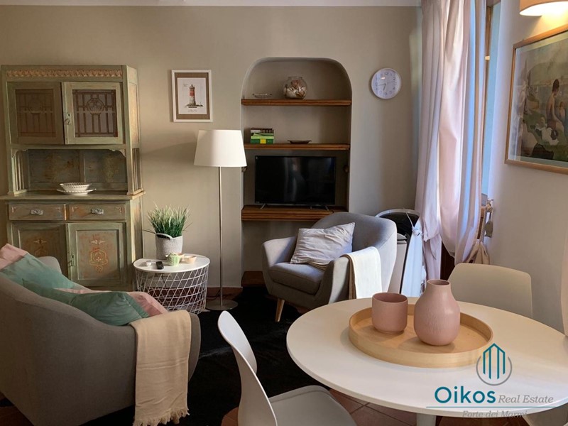 Attico in Affitto a Forte dei Marmi, 60 m², arredato