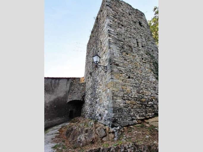 Casa di corte in Vendita a Aulla, zona Caprigliola, 90'000€, 91 m²