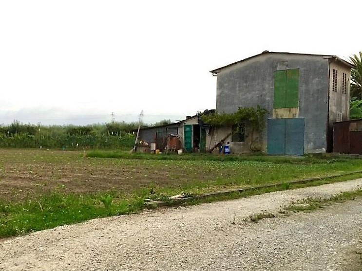 Casa di corte in Vendita a Lucca, zona San Pietro a Vico, 105'000€, 130 m²