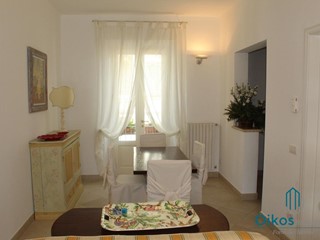 Appartamento in Affitto a Forte dei Marmi, 24'000€, 130 m², arredato