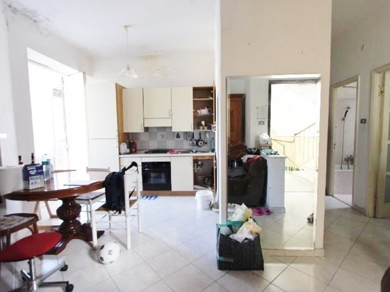 Appartamento in Vendita a La Spezia, 135'000€, 91 m²