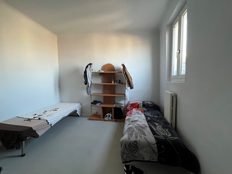 Appartamento in Vendita a Jesi, 85'000€, 71 m², arredato