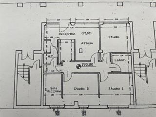 Immobile commerciale in Vendita a Siena, zona Taverne D'arbia, 98'000€, 77 m²