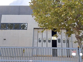 Capannone in Vendita a Rosignano Marittimo, zona Rosignano Solvay, 750'000€, 1750 m²