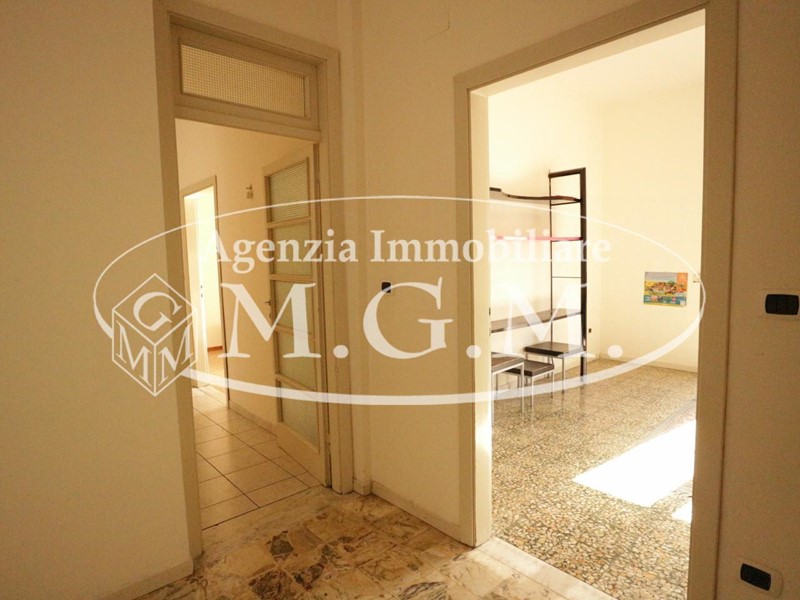 Quadrilocale in Vendita a Pontedera, 105'000€, 85 m², arredato