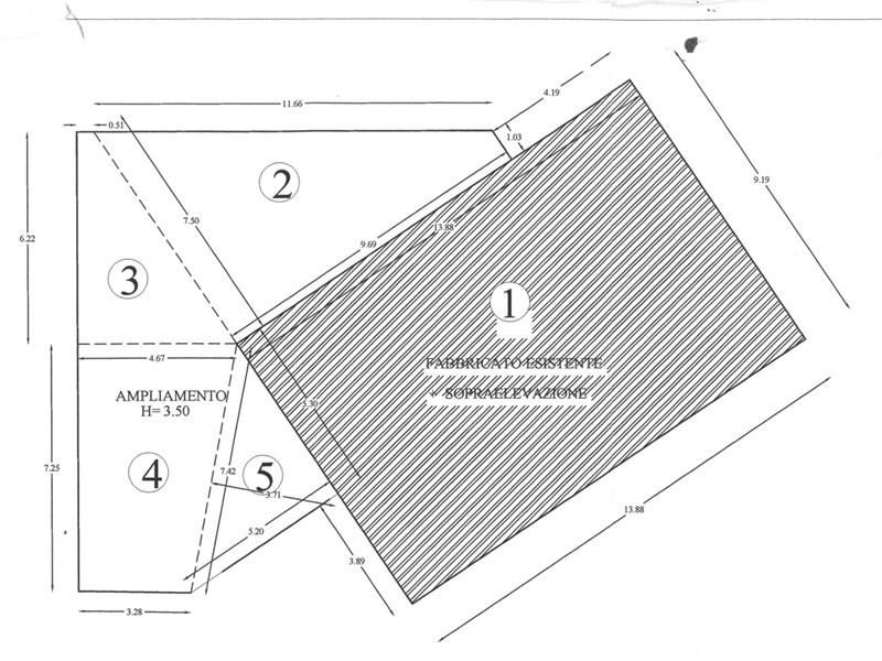 Casale in Vendita a Ugento, 155'000€, 120 m²