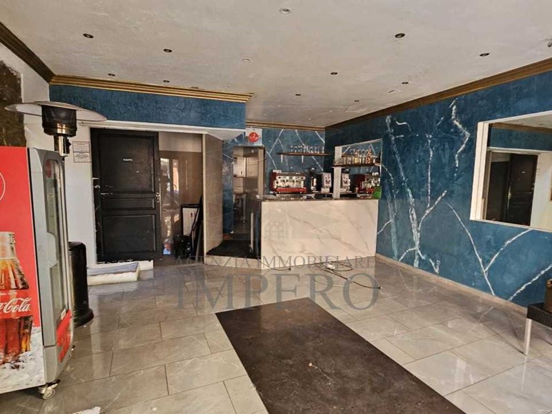 Attività commerciale in Vendita a Ventimiglia, zona Centro, 160'000€, 60 m²