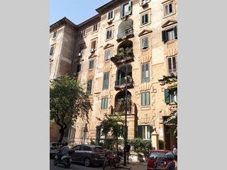 Bilocale in Vendita a Palermo, zona Notarbartolo, 180'000€, 75 m²