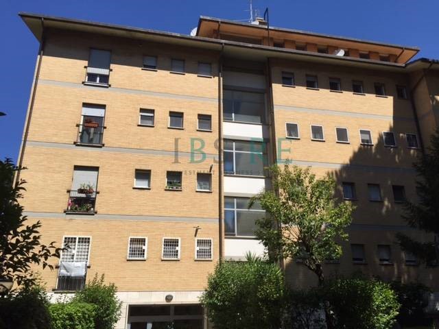 Appartamento in Vendita a Roma, zona Nuovo Salario, 298'000€, 127 m²