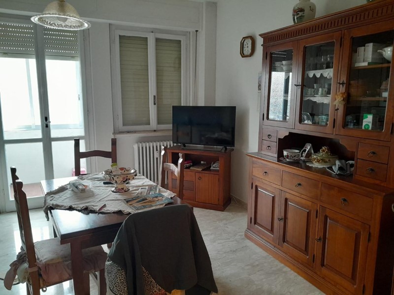 Appartamento in Vendita a Livorno, 290'000€, 145 m²