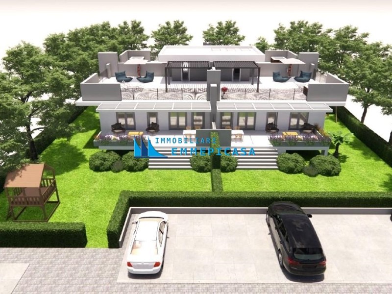 Villetta a schiera in Vendita a Massa, zona Marina di Massa, 85 m²