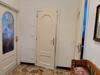 Quadrilocale in Vendita a Imperia, zona Porto Maurizio, 240'000€, 70 m², arredato