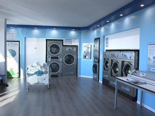 Immobile commerciale in Vendita a Scarperia e San Piero, 100'000€, 70 m²