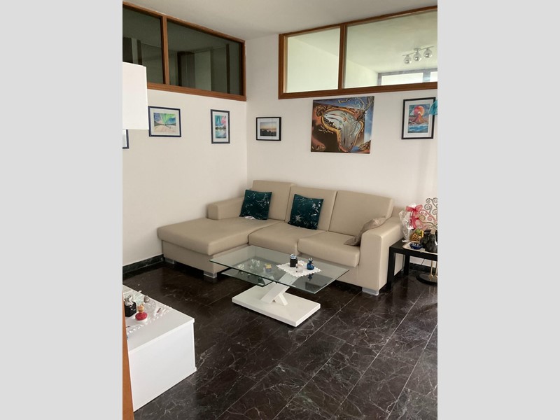 Quadrilocale in Vendita a Carrara, 270'000€, 120 m², arredato