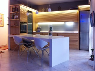 Appartamento in Vendita a Massa, zona Marina di Massa, 470'000€, 133 m², arredato