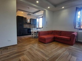 Trilocale in Vendita a Vicopisano, 113'000€, 65 m², arredato