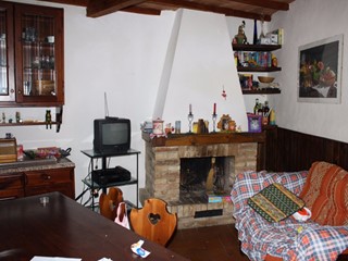 Trilocale in Vendita a Murlo, zona Casciano, 98'000€, 60 m², arredato