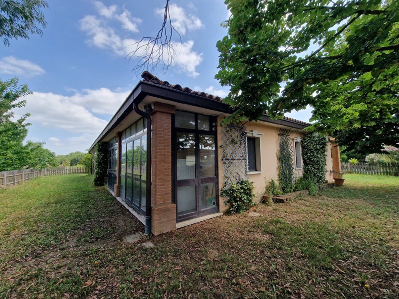 Casa Indipendente in Vendita a Baschi, 395'000&euro;, 450 m², arredato