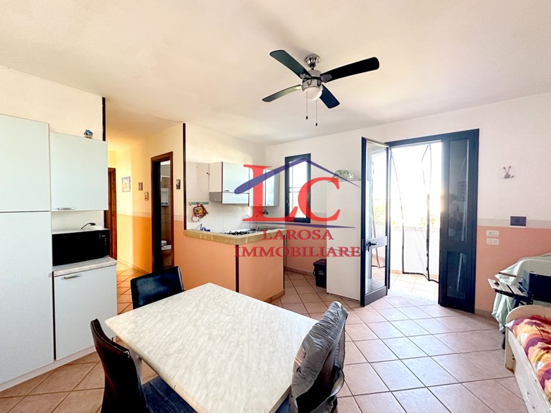 Quadrilocale in Vendita a Melendugno, zona San Foca, 120'000€, 57 m²