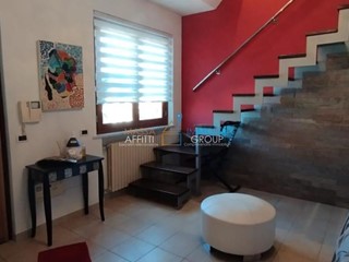 Appartamento in Vendita a Massa, zona Marina Di Massa, 269'000€, 107 m²