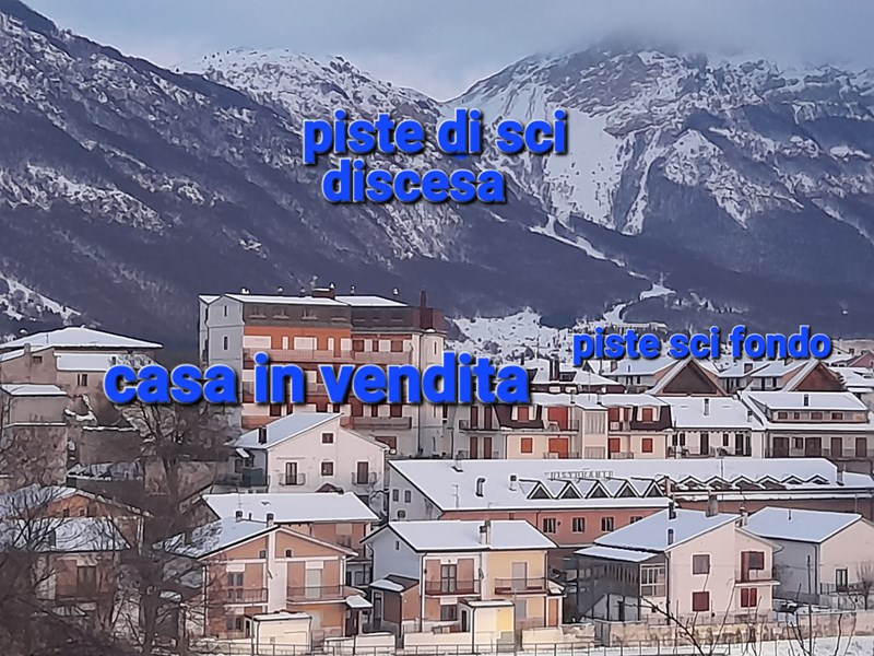Appartamento in Vendita a Campo di Giove, zona Abruzzo, 125'000€, 109 m², arredato