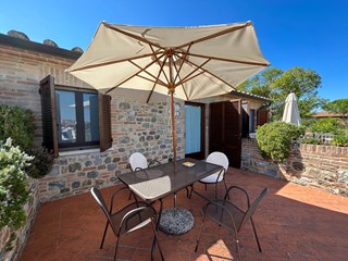 Attività commerciale in Vendita a Siena, 1'350'000€, 533 m²