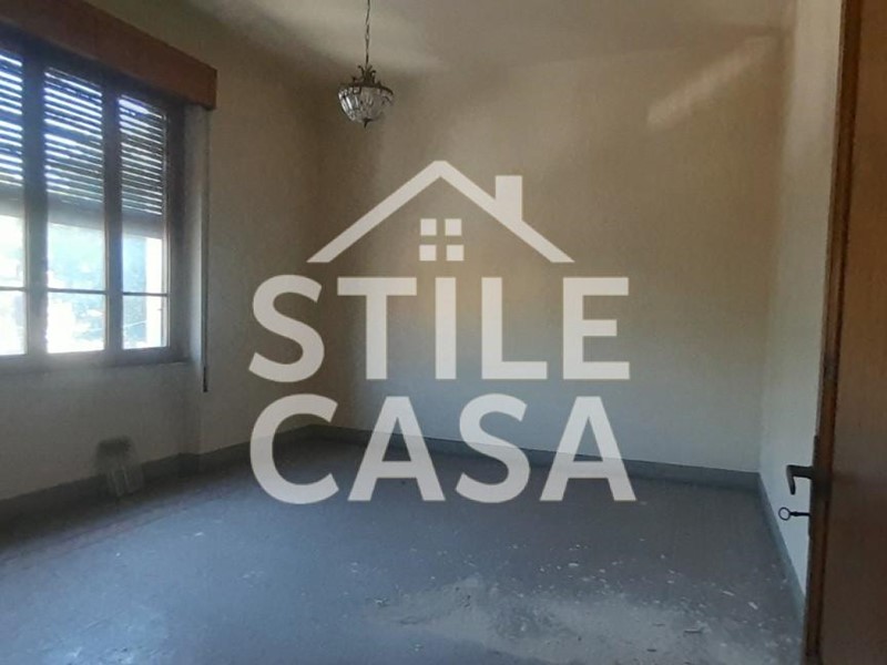 Ufficio in Affitto a Altopascio, 1'600€, 276 m²