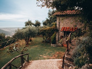 Casa Indipendente in Affitto a Camaiore, 2'000€, 80 m², arredato