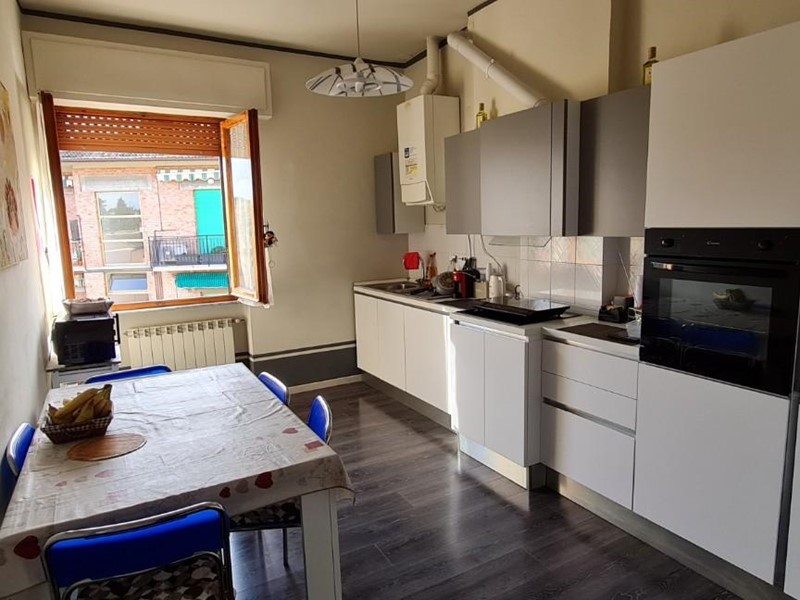 Trilocale in Vendita a Monteriggioni, zona Castellina Scalo, 145'000€, 60 m², arredato