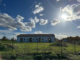 Rustico in Vendita a Parma, zona Viale delle Esposizioni, 690'000€, 11000 mq terreno