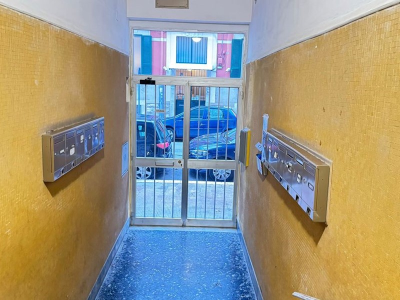 Bilocale in Vendita a Bari, 150'000€, 60 m², arredato