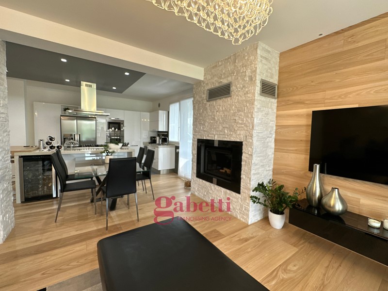 Casa Indipendente in Vendita a Cartura, 208 m², arredato