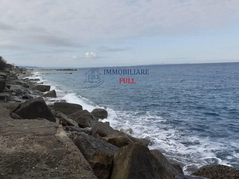 Casa Indipendente in Vendita a Messina, zona Nord, 65'000€, 46 m²