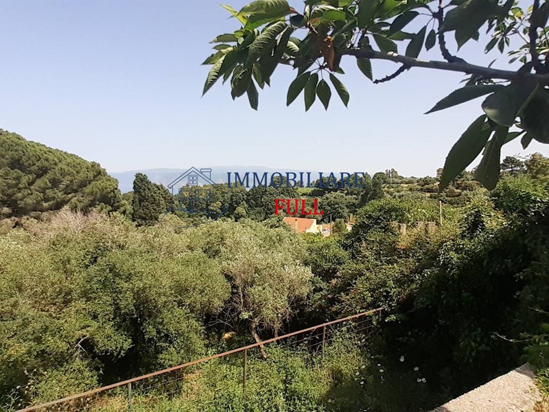 Terreno agricolo in Vendita a Messina, zona Nord, 38'000€, 1730 m²