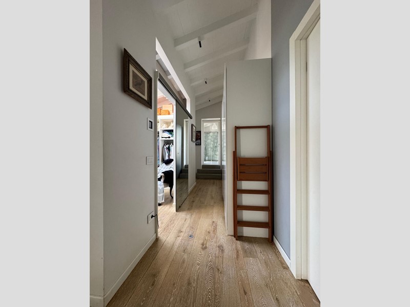 Villa in Vendita a Forte dei Marmi, zona Vaiana, 1'800'000€, 274 m²