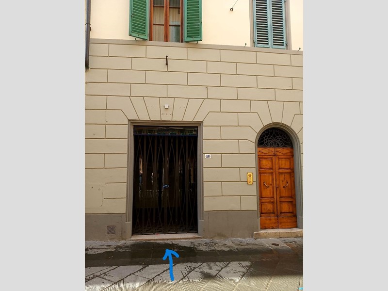 Immobile commerciale in Affitto a Poggibonsi, 650€, 70 m²