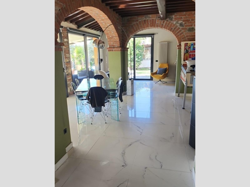 Villa in Vendita a Fosdinovo, zona Caniparola, 890'000&euro;, 160 m², arredato, con Box