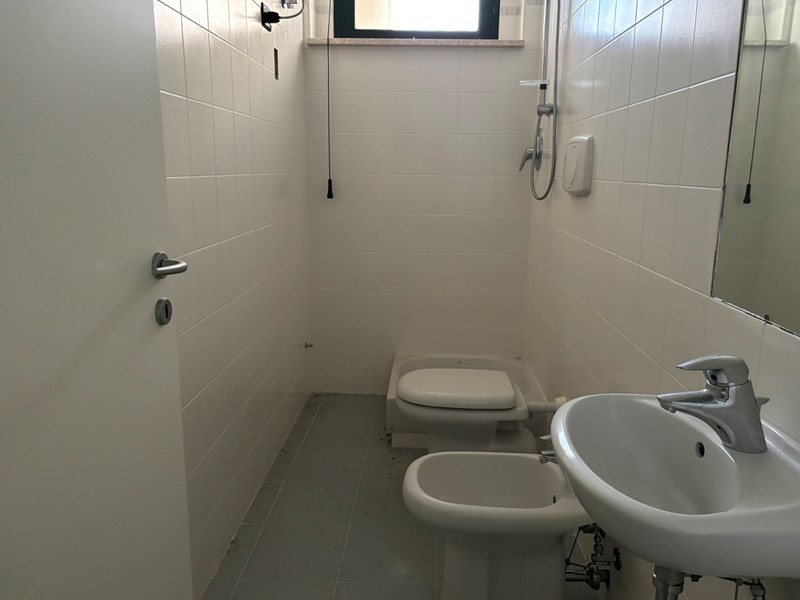 Negozio in Vendita a Termoli, 190'000€, 91 m²