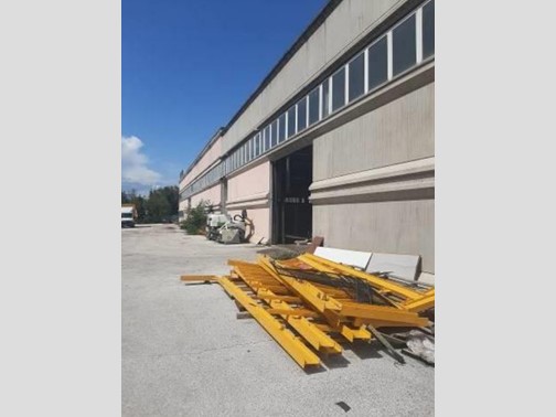 Capannone in Vendita a Castelplanio, 420'000€, 1436 m²