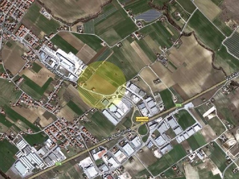 Terreno industriale in Vendita a Cartoceto, 990'000€, 11771 m²
